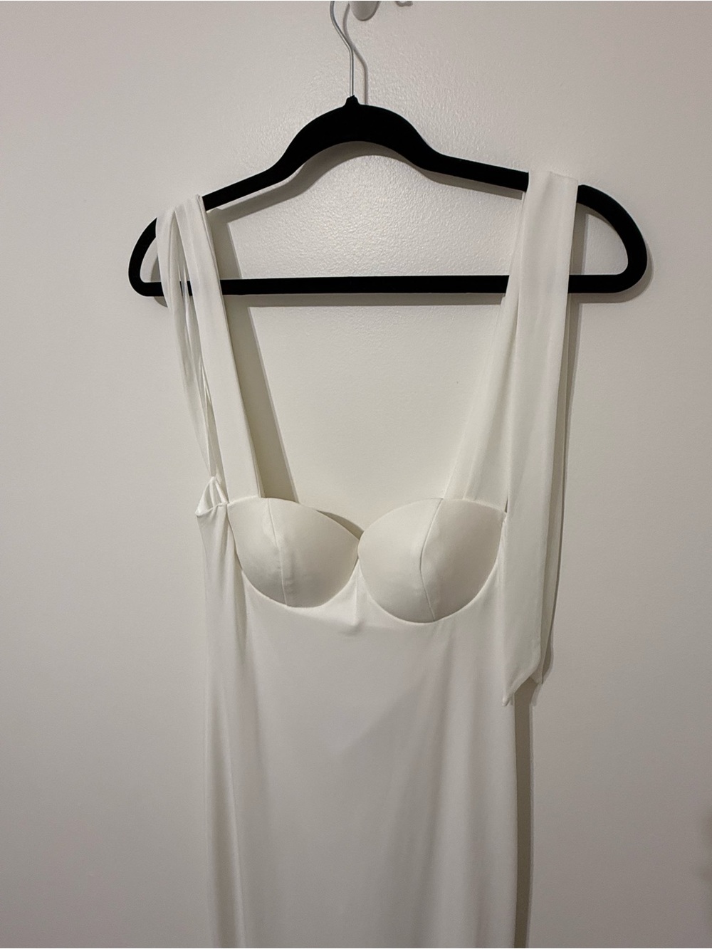 Selfie Leslie White Stretch Satin Bustier Slip Dress- size M